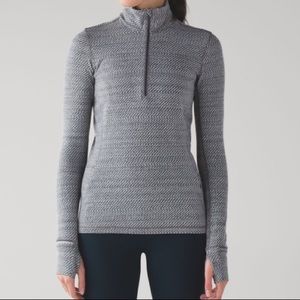 Lululemon Outrun 1/2 Zip size 4 in “Hazy Heathered White/gray”